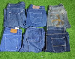 LEVI’S AND OTHER MIX BRANDS JEANS (A 242)