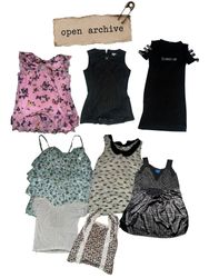 Mixed Vintage & Y2K Tops / Mini Dresses Bundle (9 ..