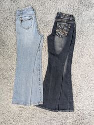 **Y2K Hippie Embroidered Flare Jeans
