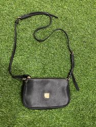 Dooney bourke crossbody