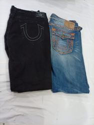CR11183 Vintage True Religion Men’s Jeans