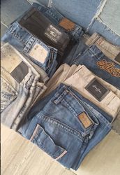 Jeans Guess e outros jeans de marcas mistas