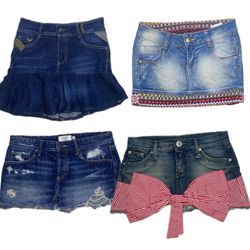 Vintage Y2K Denim Mini Skirt Collection – 12 Piece..