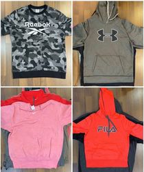 Sudaderas y sudaderas con capucha de Nike, Adidas,..