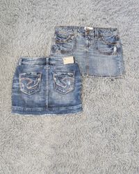 **Y2K Micro Mini Skirts – Trendy 2000s Fashion Mix