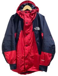 Le coupe-vent The North Face