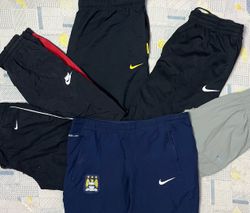 Nike-Trainingshose und Jogginghose