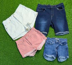 7252 - Levi's Denim Cotton and Jean shorts