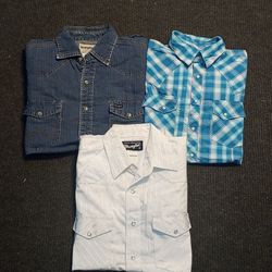 Wrangler button up shirts