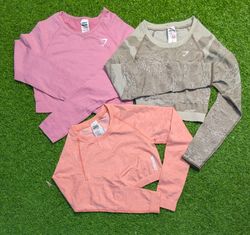 7453 - Gymshark Crop T-Shirt