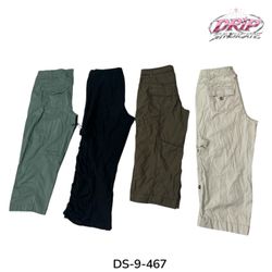 Y2K Streetwear Cargo Capri avec des vibrations uti..