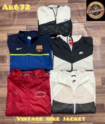 Vintage nike jacket ak672
