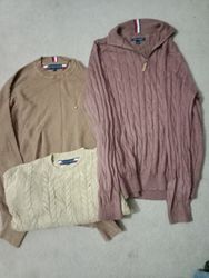 Tommy sweater