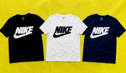 T-shirts de sport Nike à manches courtes