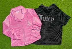 7403 - Juicy Couture Button up shirts