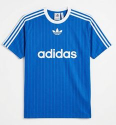 15 x Adidas: 12 tees and 3 polos.