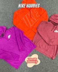 🔴 Nike Hoodies - (17/10)