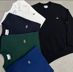 Åutheñtic Lacoste Sweaters ✨