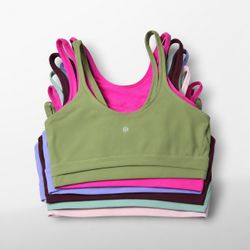 Lululemon sports bra