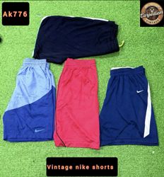 Vintage nike shorts ak776