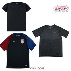 Nike bedruckte Kurzarm-T-Shirts
