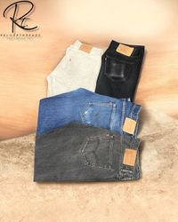 RT 1655 Levi's 501 Straight Jeans