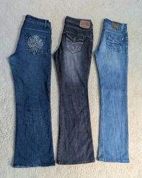 Y2K Embroidered Flare jeans