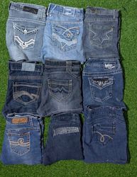 ARIYA JEANS AND OTHER MIX BRANDS MINI SHORTS (C 21..