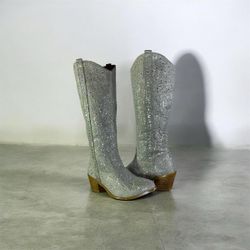 Op Vintage 380 Stylish Premium High Heel Boots