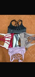 Lululemon sport bras no craked logo perfect logo