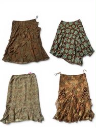 Vintage Women’s Y2K Floral & Paisley Midi Skirts M..