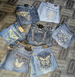 MISS ME ROBIN AND OTHER BRAND WOMAN WEAR JEANS BOO..