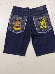 Baggy hip hop embroidery shorts