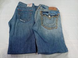 CR10820 Vintage True Religion Men’s and Women’s Je..