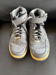Mix Brand Sneakers