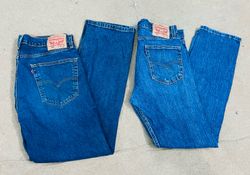 Levi's Straight Jeans