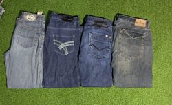 LEVI’S Y OTROS VAQUEROS DE MARCAS MIXTAS (A 53)