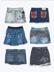Lot en gros de 6 jupes en denim Y2K/McBling mini -..