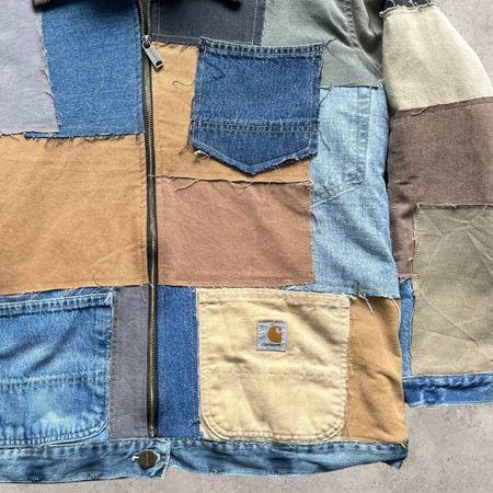 Upcycled Carhartt Arbeitskleidung und Denim Roh-Patchwork-Jacke - Brauner Detroit-Kragen
