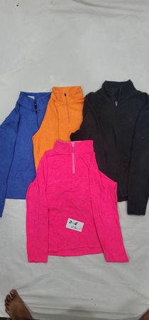 Champion Quarter zip/ ful sleeve zip