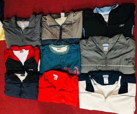 Men's Reebok windbreaker Jackets 40 pieces