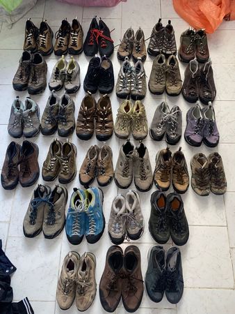 Hiking Shoes 31 PC Salomon/ Merrel/ TNF