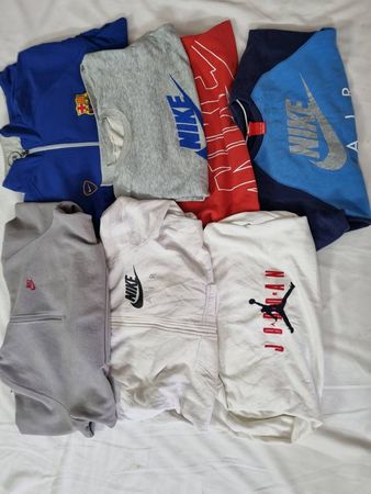 Nike SweatShirts/Zippers/1/4Zips/Sweaters #240