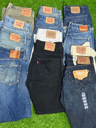 Levi’s number 501,505,525,512,511,615,702