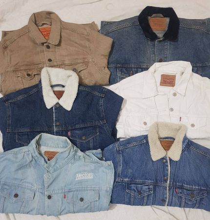 Levi's Jeans jackets 17 pieces