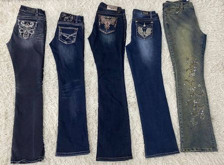 Y2k Mixed Brand Flare/Straight Jeans - 17 Pcs