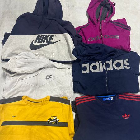 Branded Sweatshirts (24 pieces)