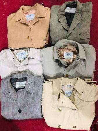 Aquascutum Trench Coat 20 pieces