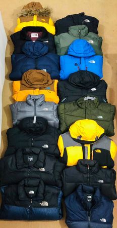 *The North Face Nuptse puffer jackets 20 pieces bundle*