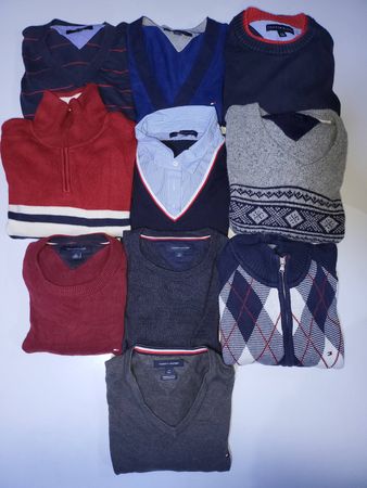 Tommy Hilfiger Sweaters 10 Pcs
